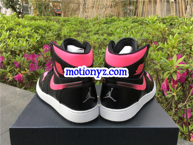 Air Jordan 1 Vivid Pink GS